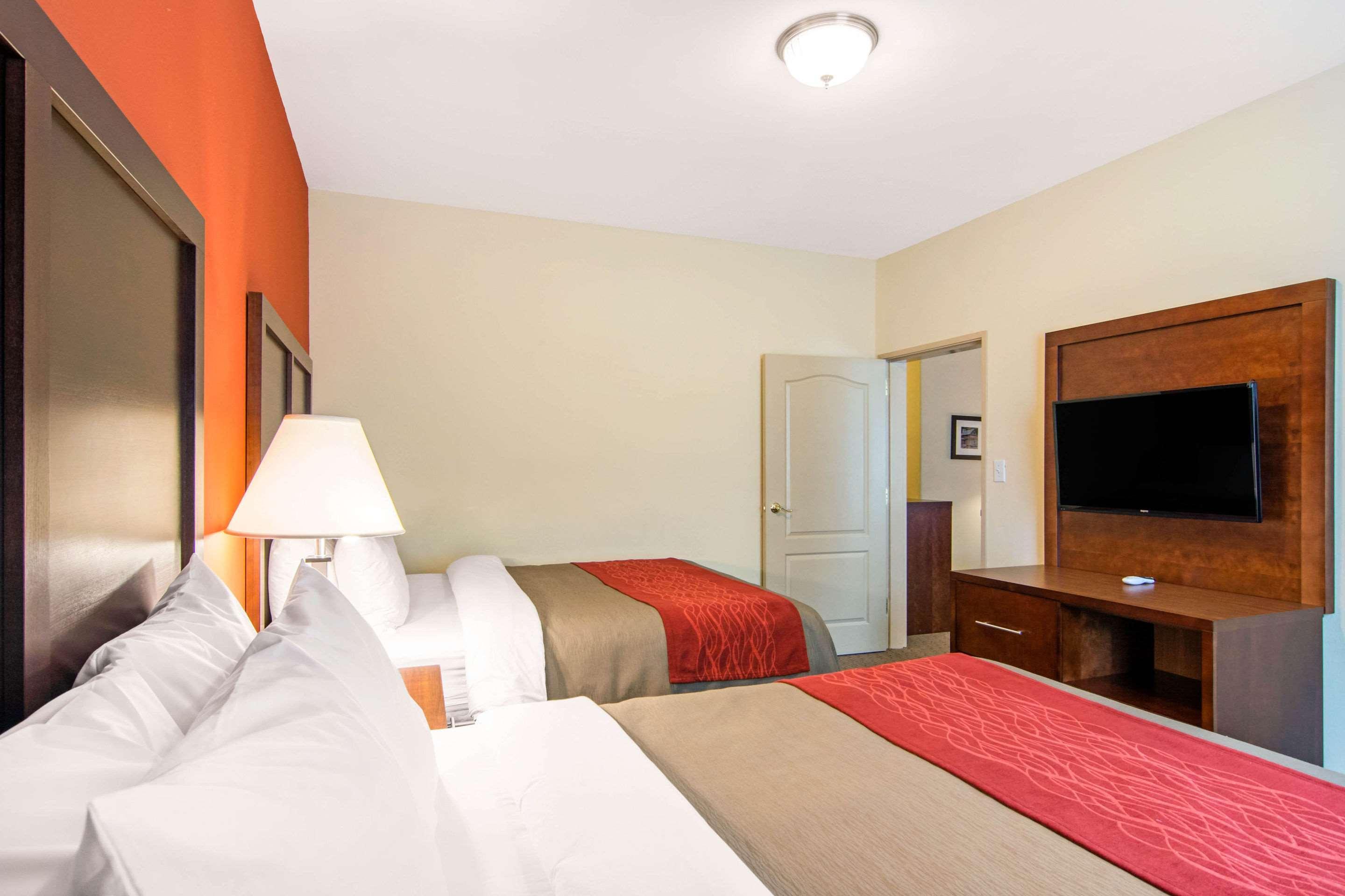 Comfort Inn & Suites Вилла-Рика Экстерьер фото
