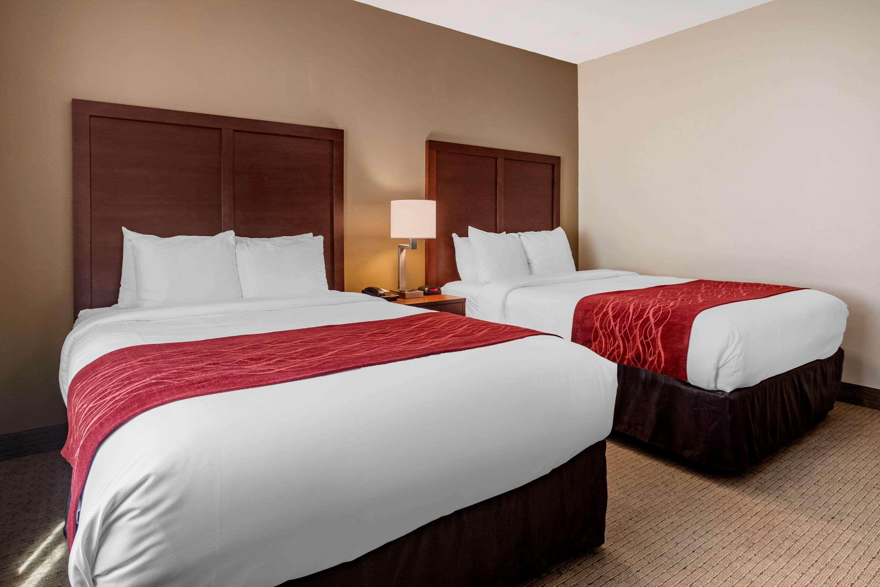 Comfort Inn & Suites Вилла-Рика Экстерьер фото