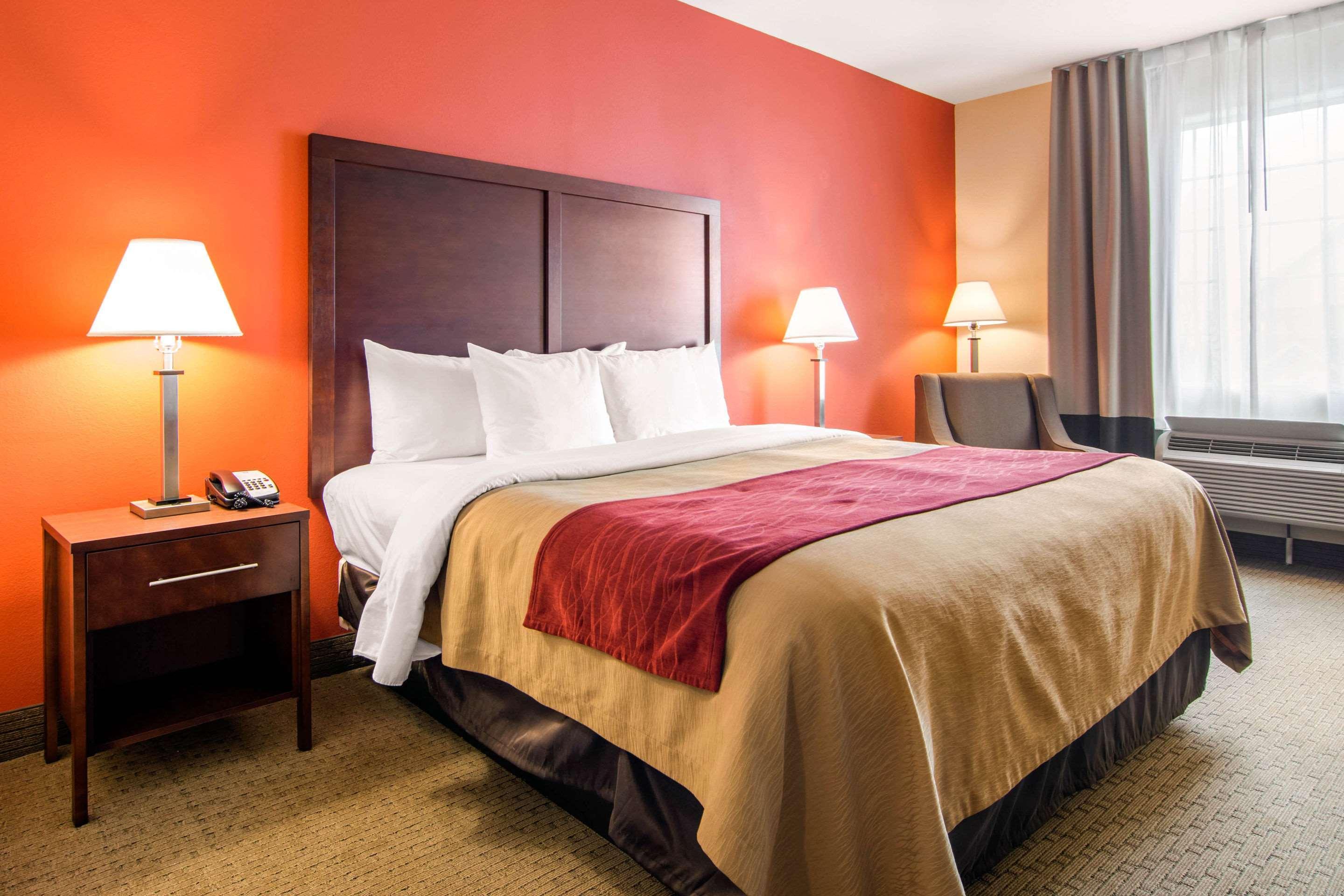Comfort Inn & Suites Вилла-Рика Экстерьер фото