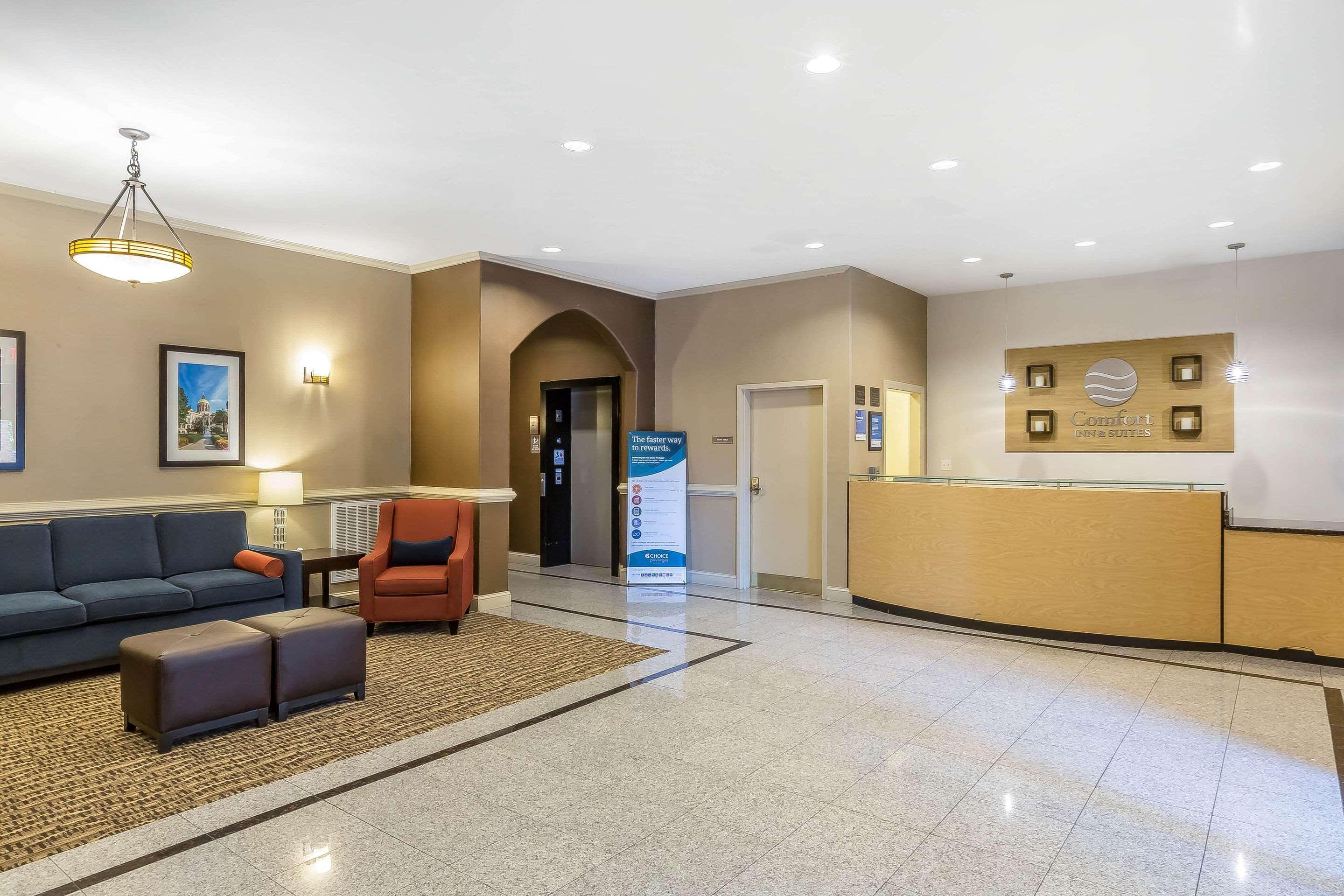 Comfort Inn & Suites Вилла-Рика Экстерьер фото