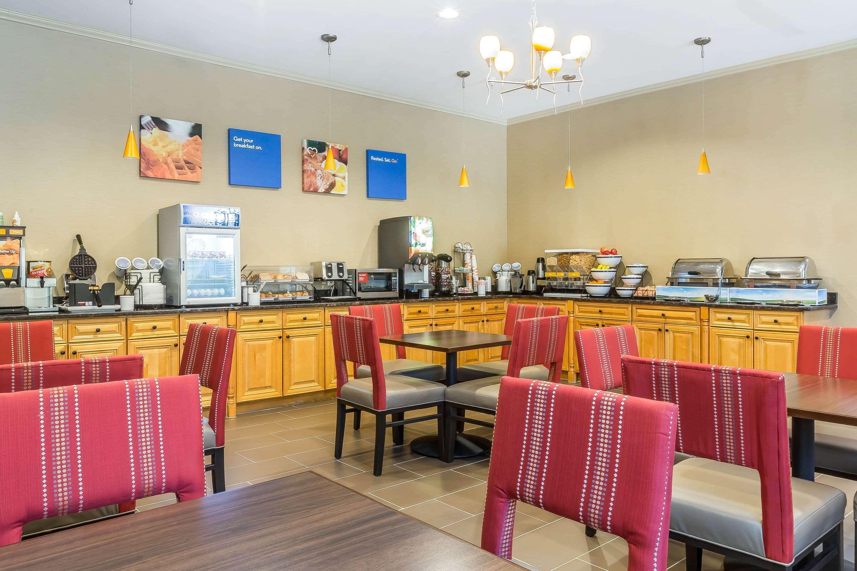 Comfort Inn & Suites Вилла-Рика Экстерьер фото