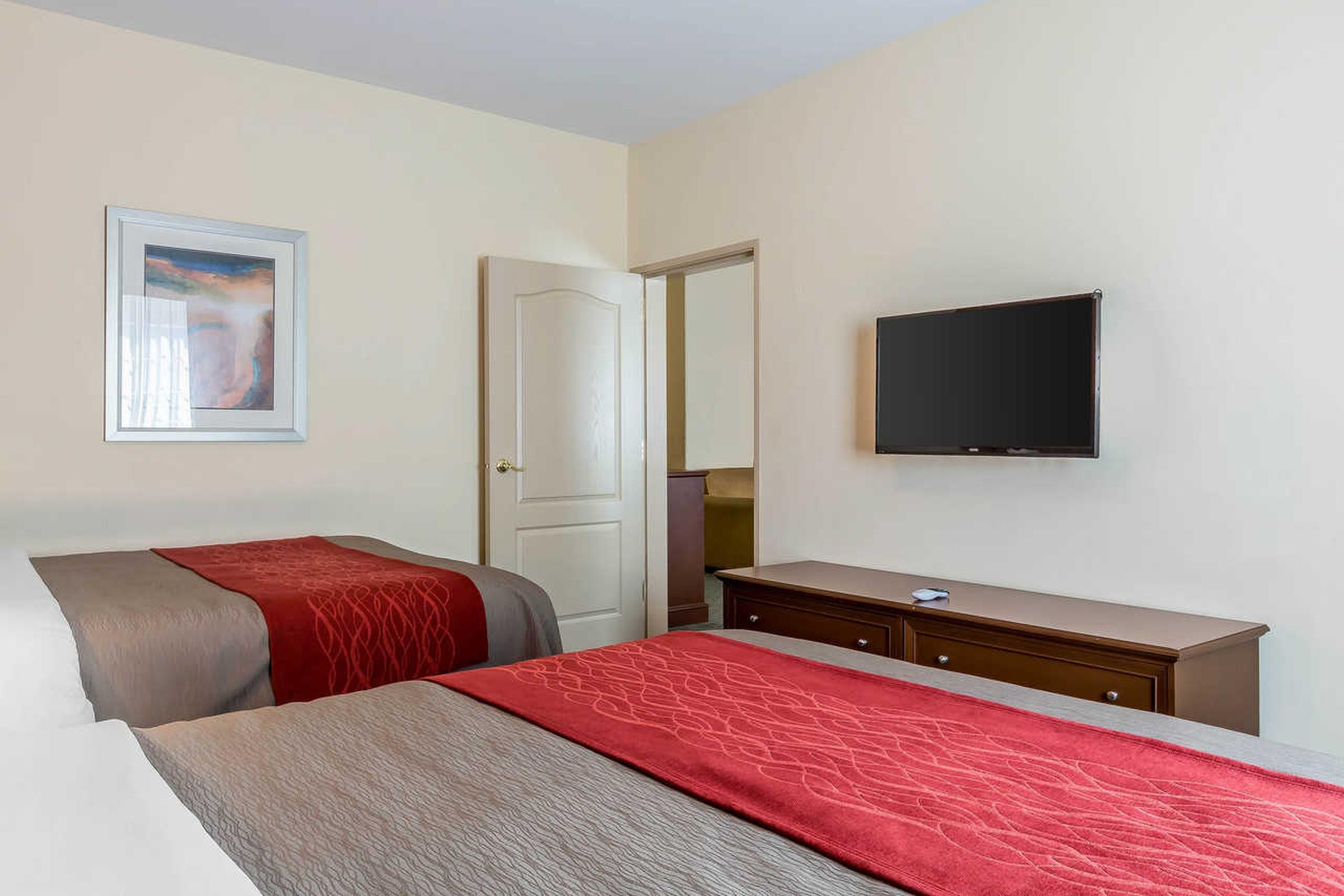 Comfort Inn & Suites Вилла-Рика Экстерьер фото